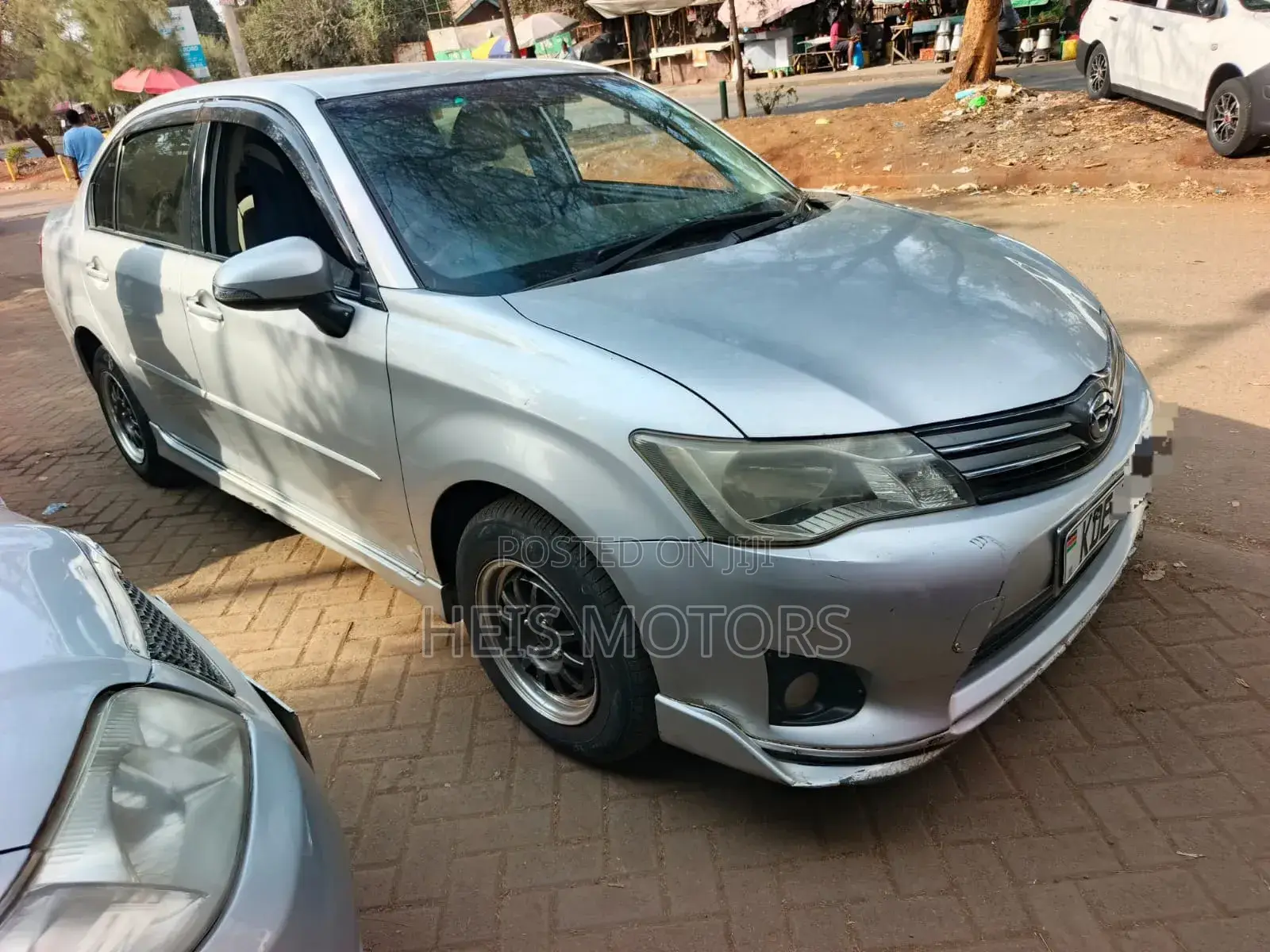 Toyota Axio 2014 Silver