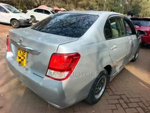 Toyota Axio 2014 Silver