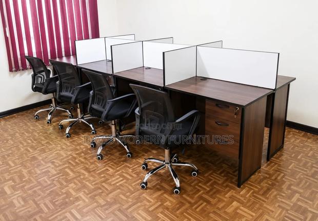 Workstation Cluster With Chairs - thumbnail 2