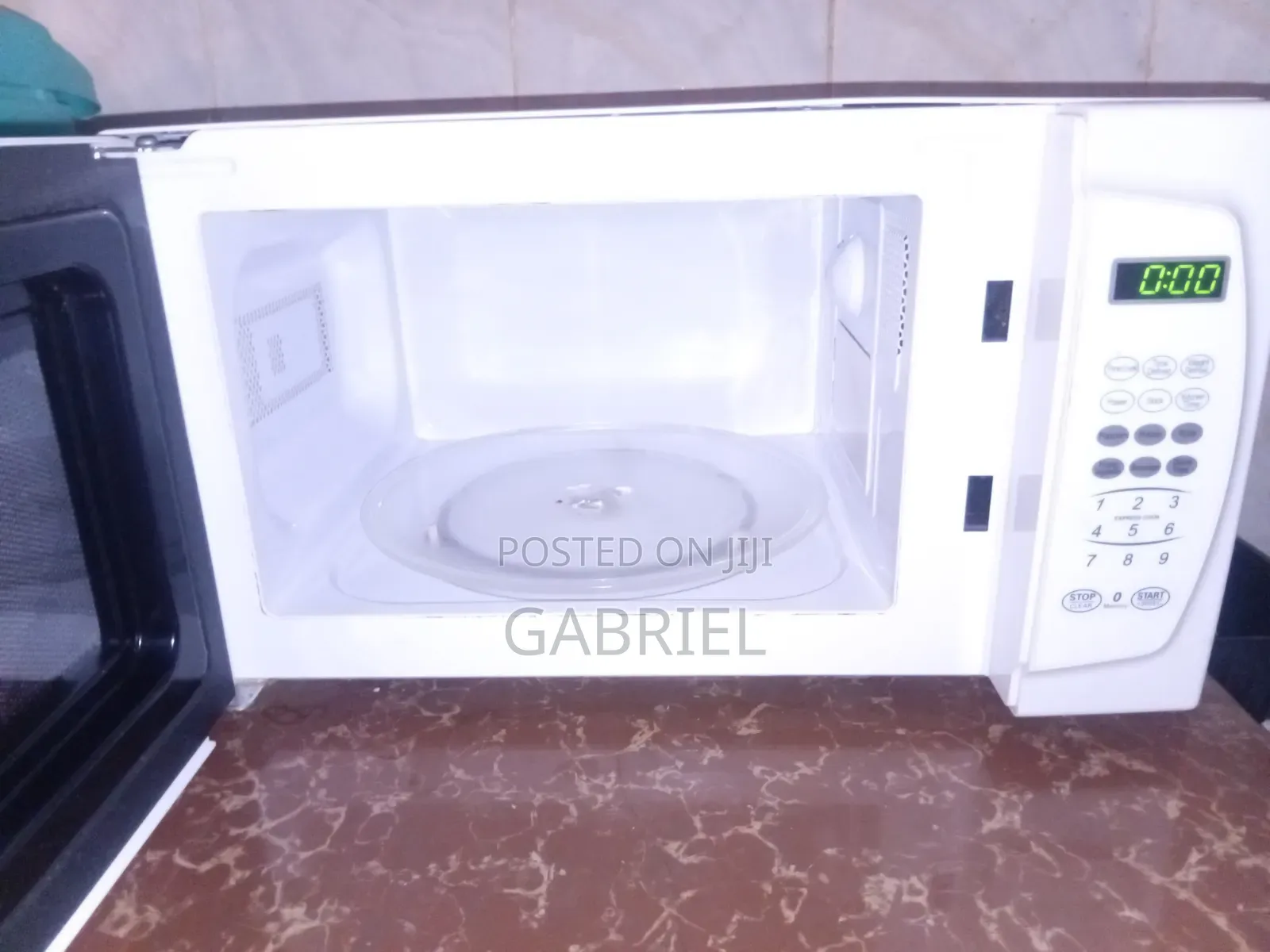 Ramtons Rm319 Microwave