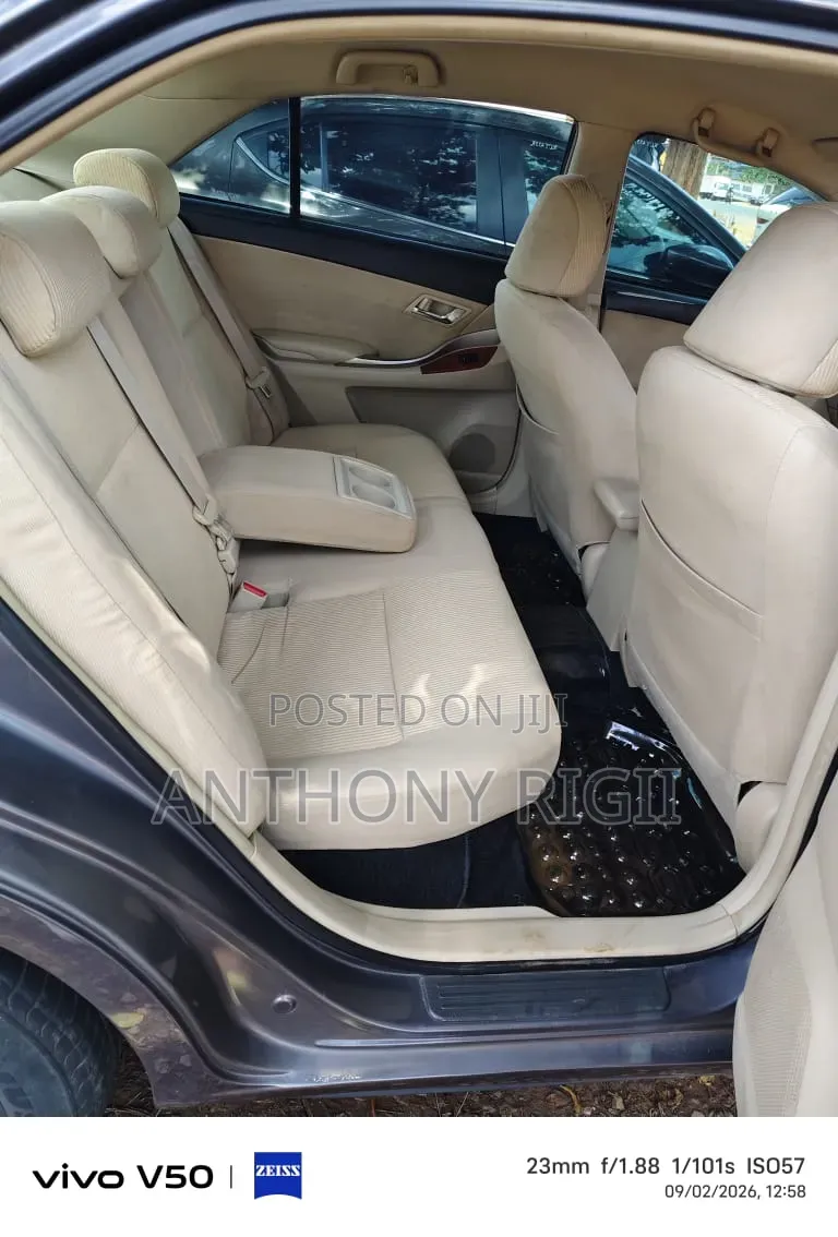 Toyota Premio 2012 Gray