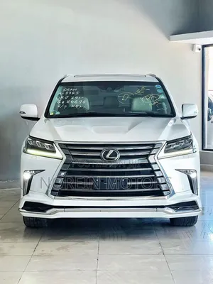 Lexus LX 2019 Off white