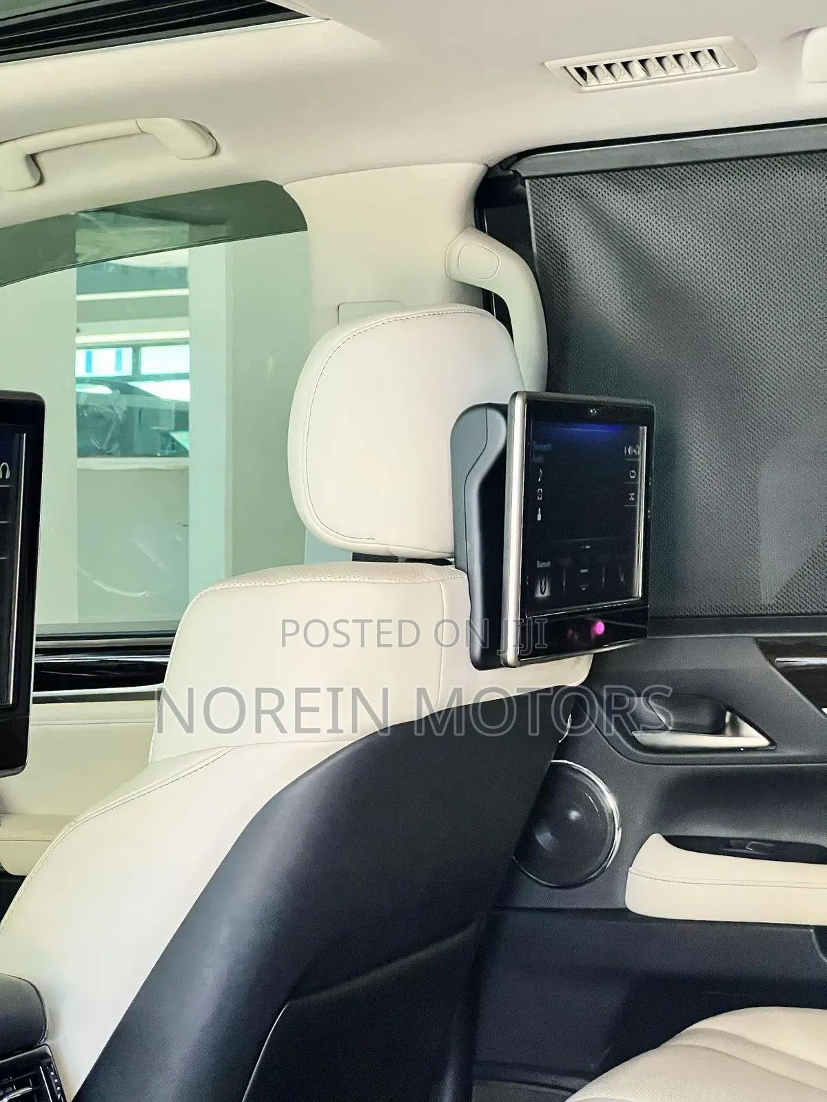 Lexus LX 2019 Off white