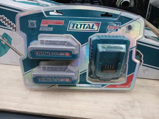 TOTAL TFBCPK2212 P20S Lithium-Ion Battery and Charger Kit,