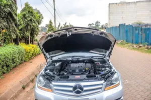 Mercedes-Benz C200 2014 Silver