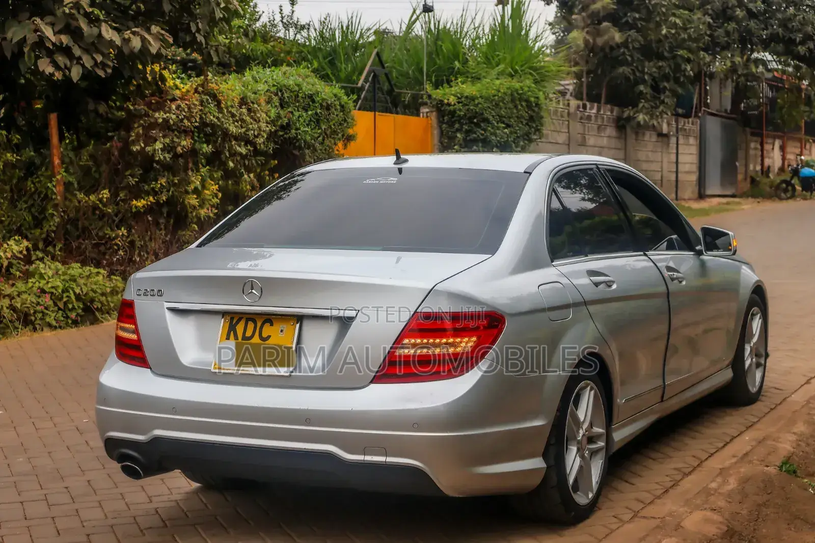 Mercedes-Benz C200 2014 Silver
