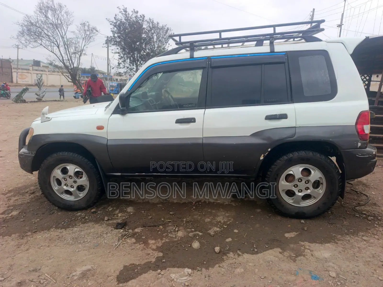 Mitsubishi Pajero IO 2003 White