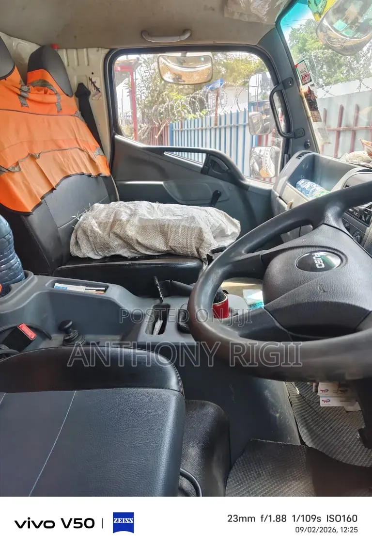 2012 Mitsubishi Fuso FI1217R 2012 White
