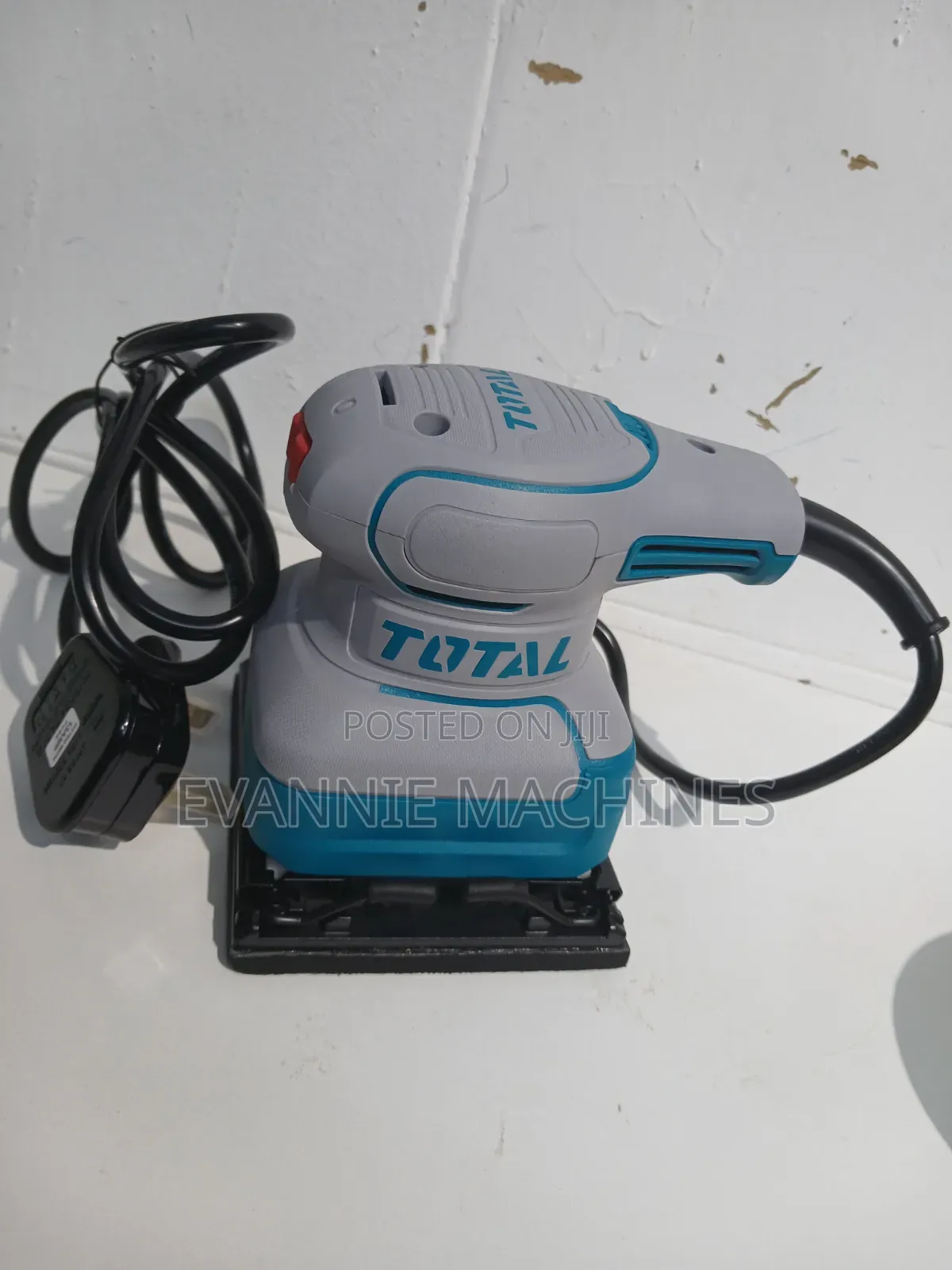Total 240W Palm Sander