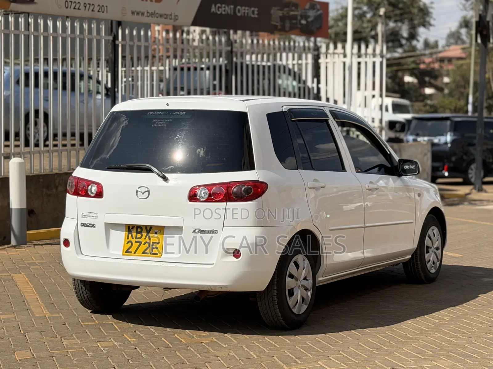 Mazda Demio 2006 White