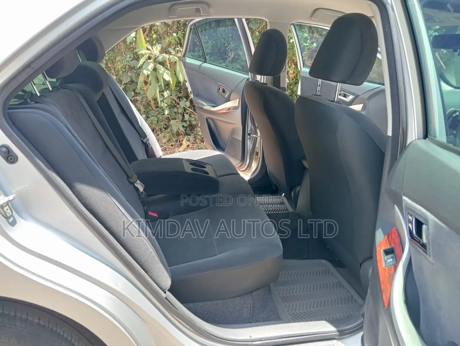 Toyota Allion 2012 Silver