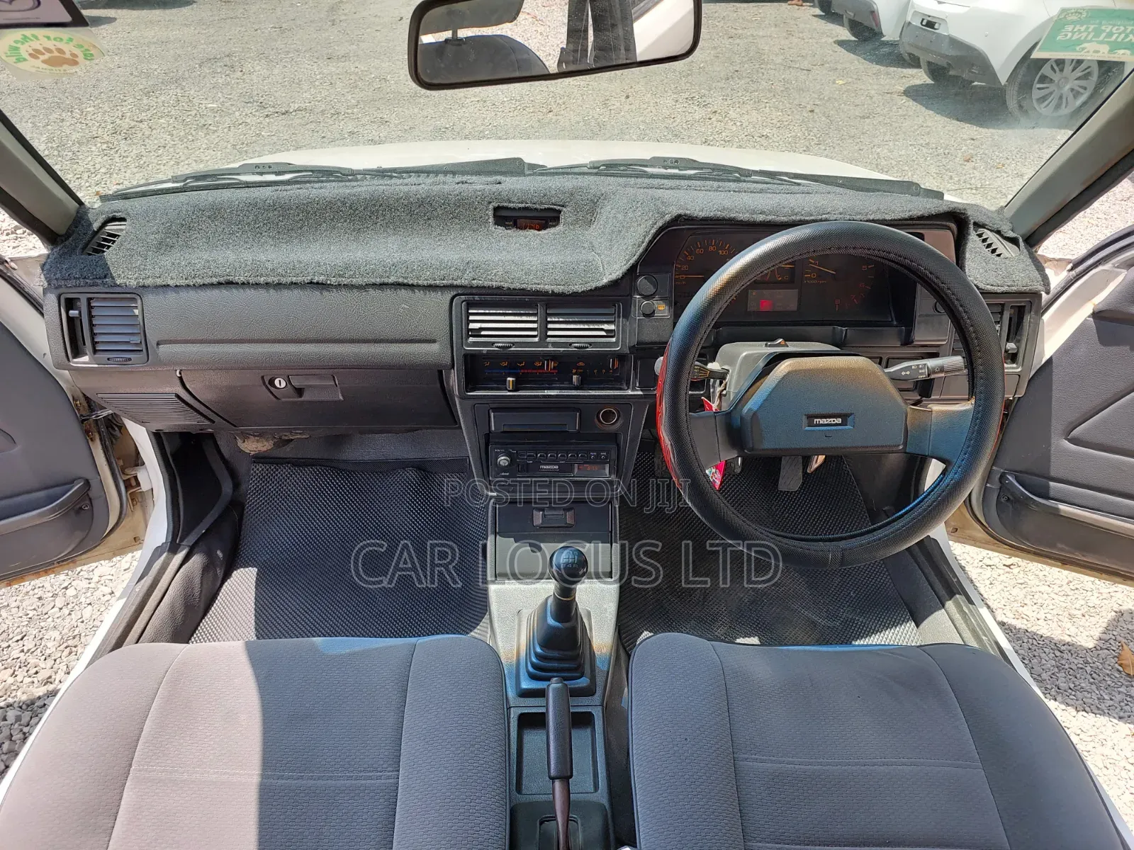 Mazda B-series 1990 White
