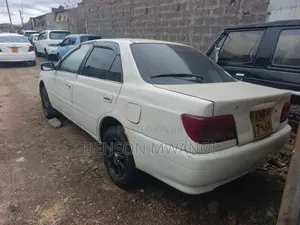 Toyota Carina 1.5 FWD Sedan 2001 White
