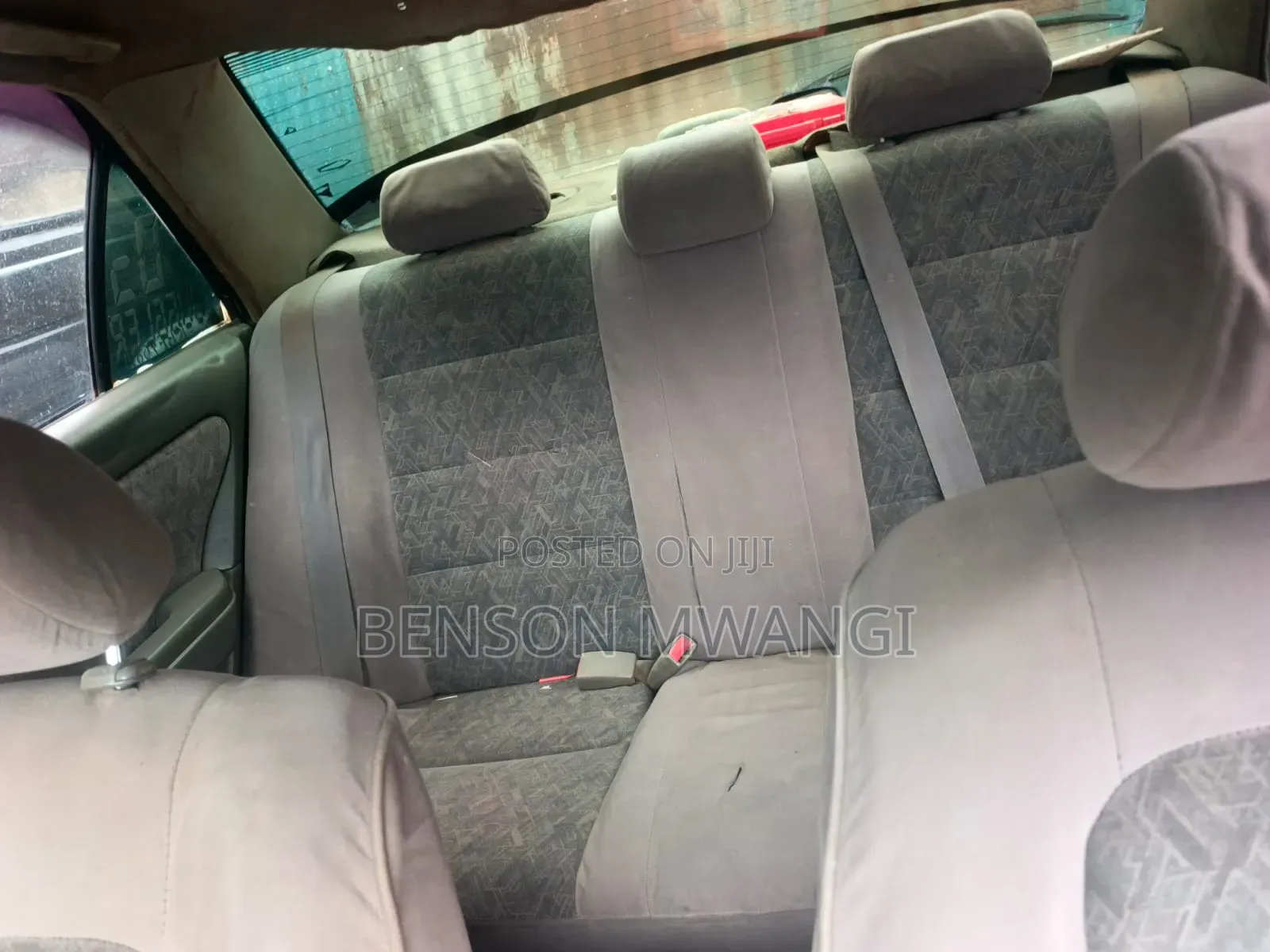 Toyota Carina 1.5 FWD Sedan 2001 White