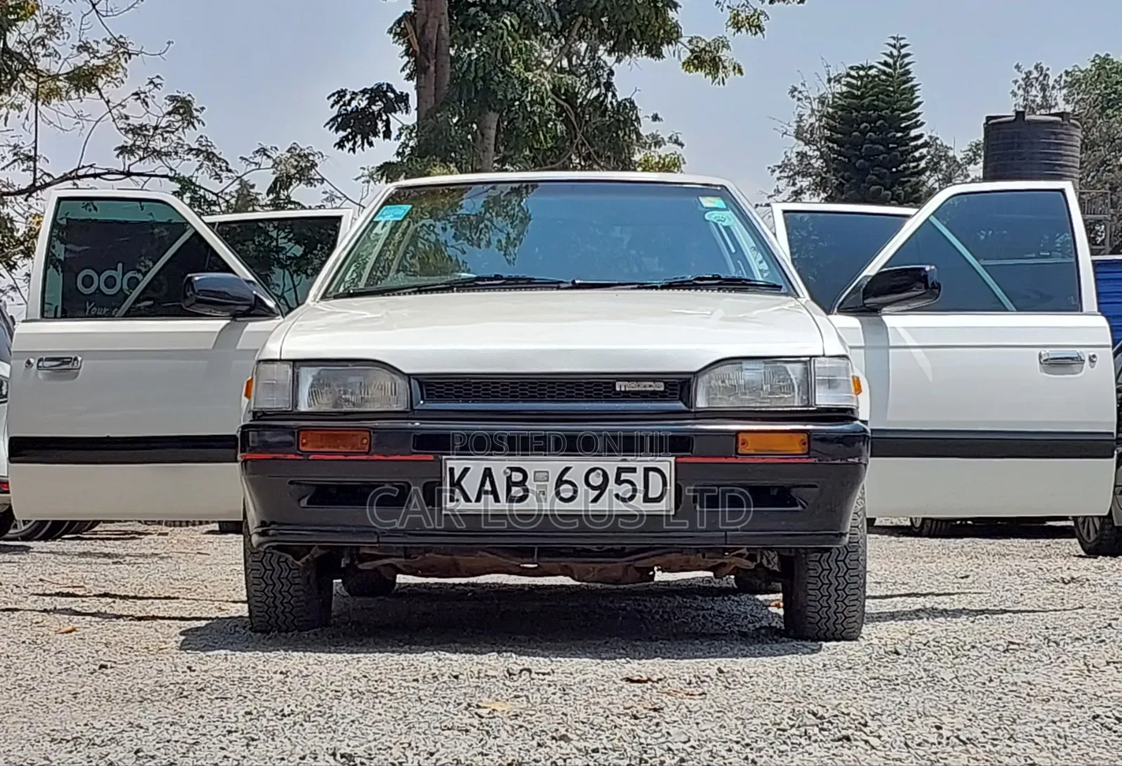Mazda B-series 1990 White