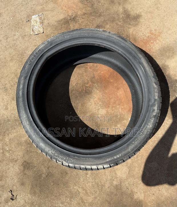 255/35r19 Lykeen Tyre - thumbnail 3