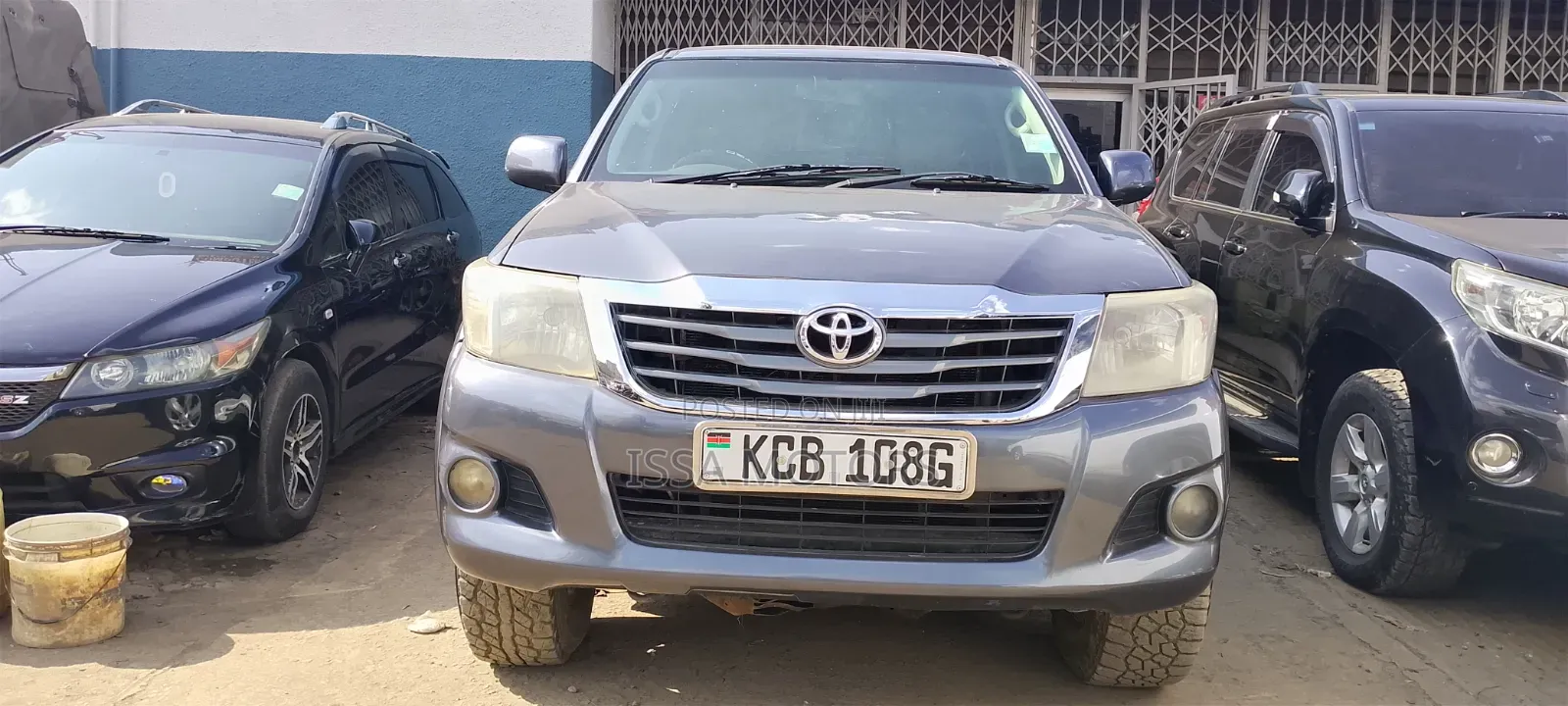 Toyota Hilux 2014 Gray