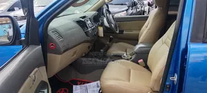 Toyota Fortuner 3.0 D AWD 2012 Blue