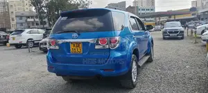 Toyota Fortuner 3.0 D AWD 2012 Blue