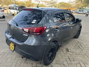 Mazda Demio 2016 Gray