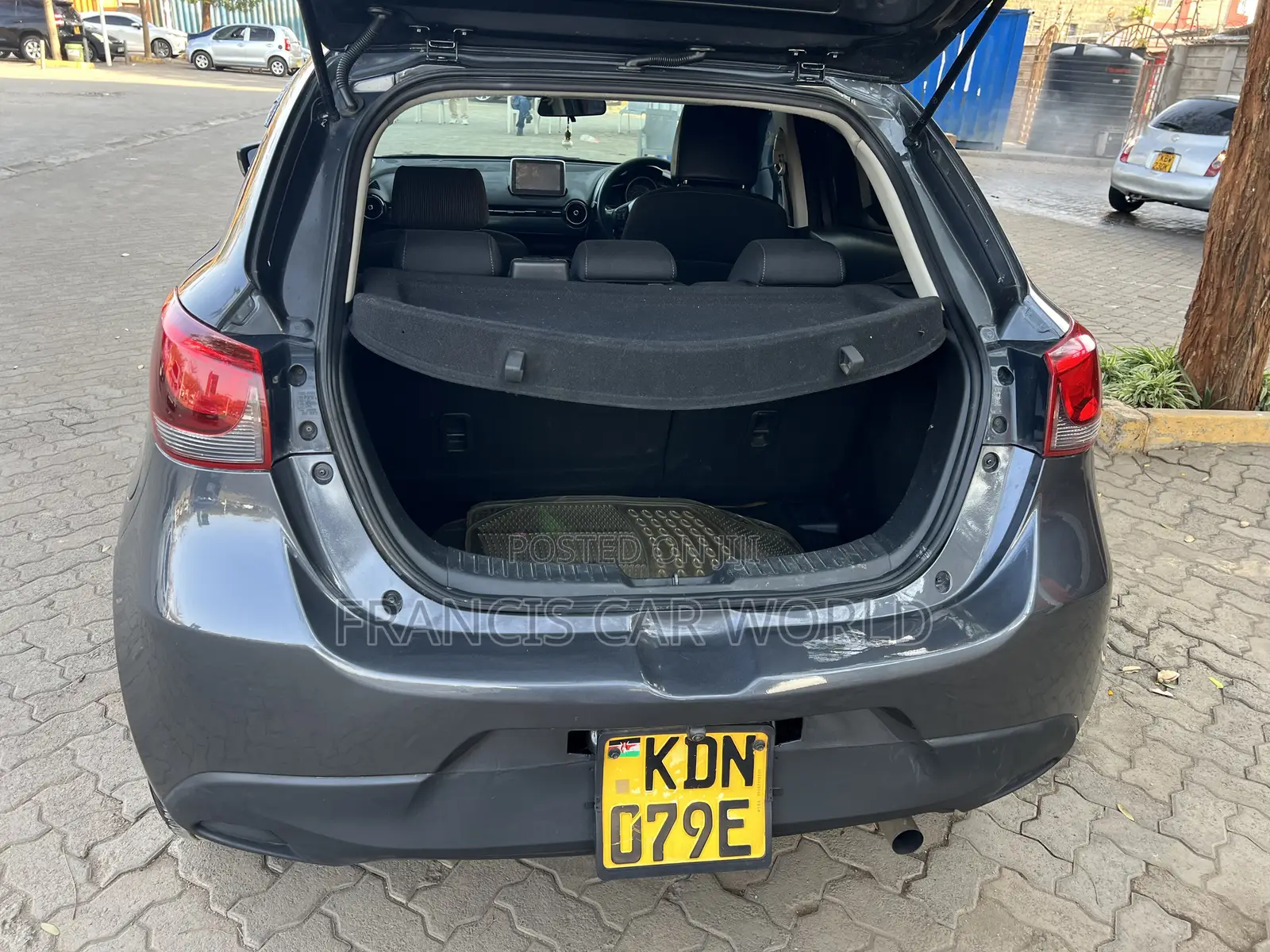 Mazda Demio 2016 Gray