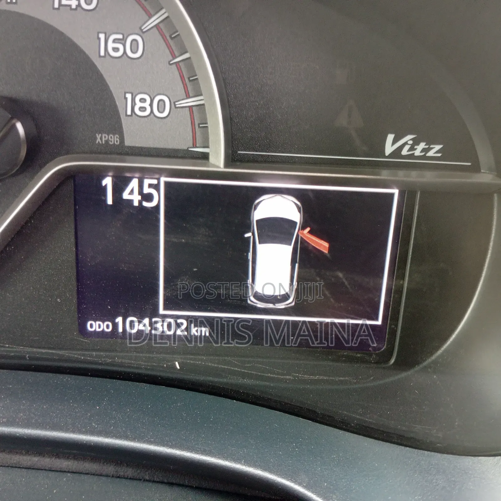 Toyota Vitz 1.0 FWD 5dr 2016 Gold