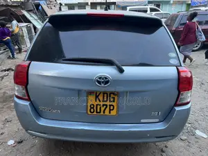 Toyota Corolla Fielder 2014 Blue