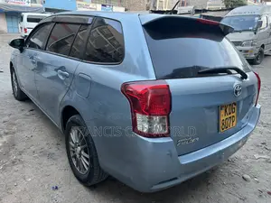 Toyota Corolla Fielder 2014 Blue