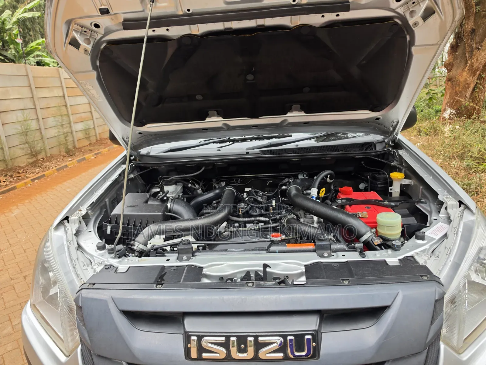 Isuzu D-MAX 2024 Silver