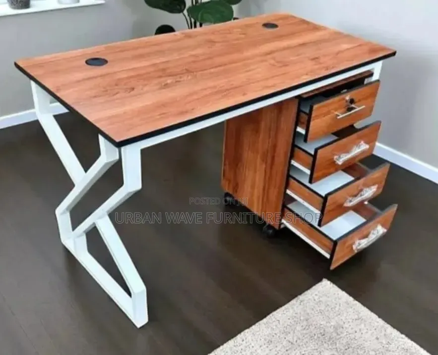 Credenza Official Desks