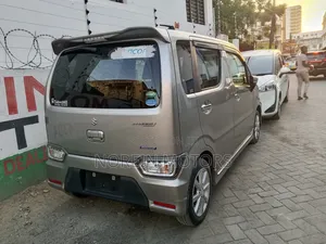 Suzuki Wagon R 2019 Silver