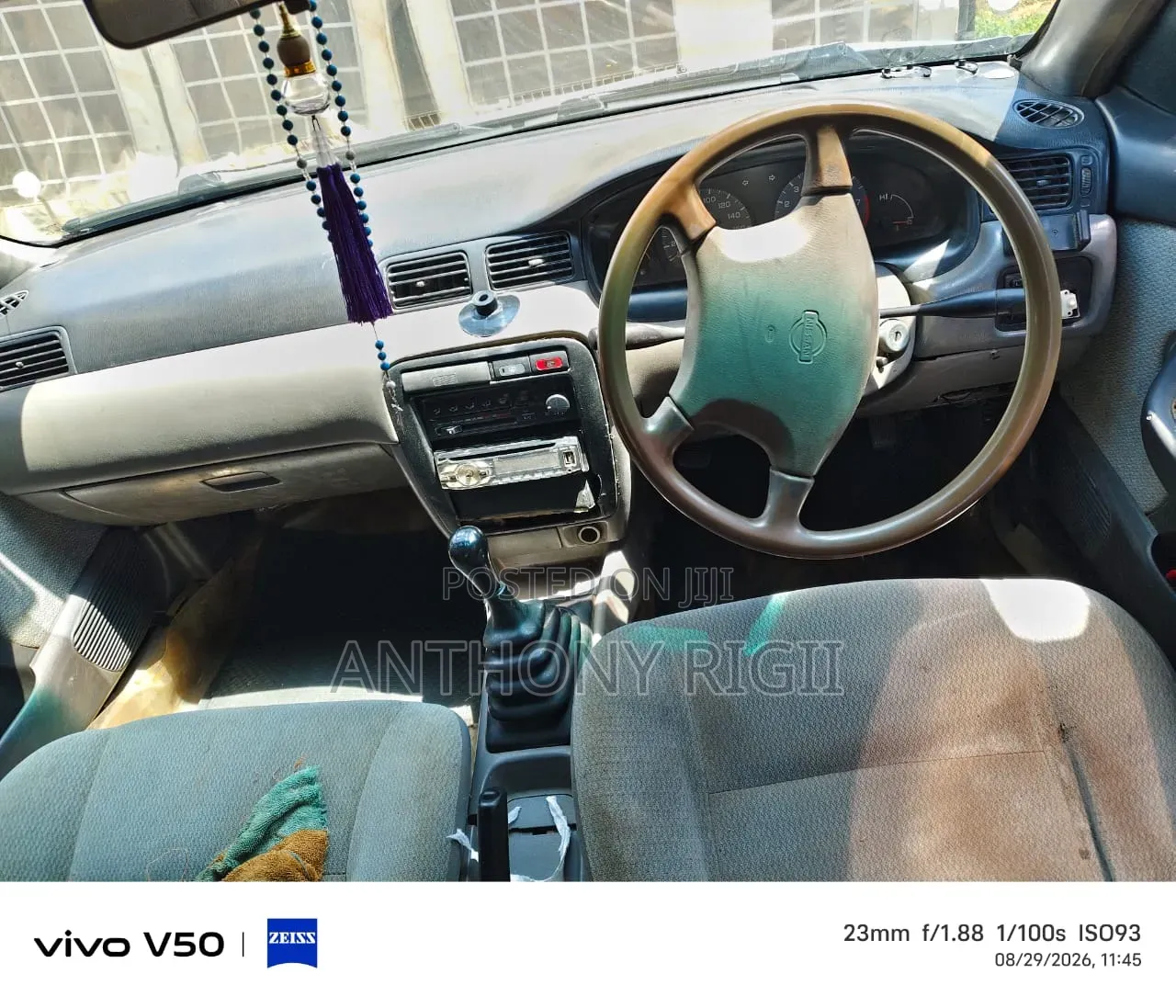 Nissan Sunny 1994 Silver