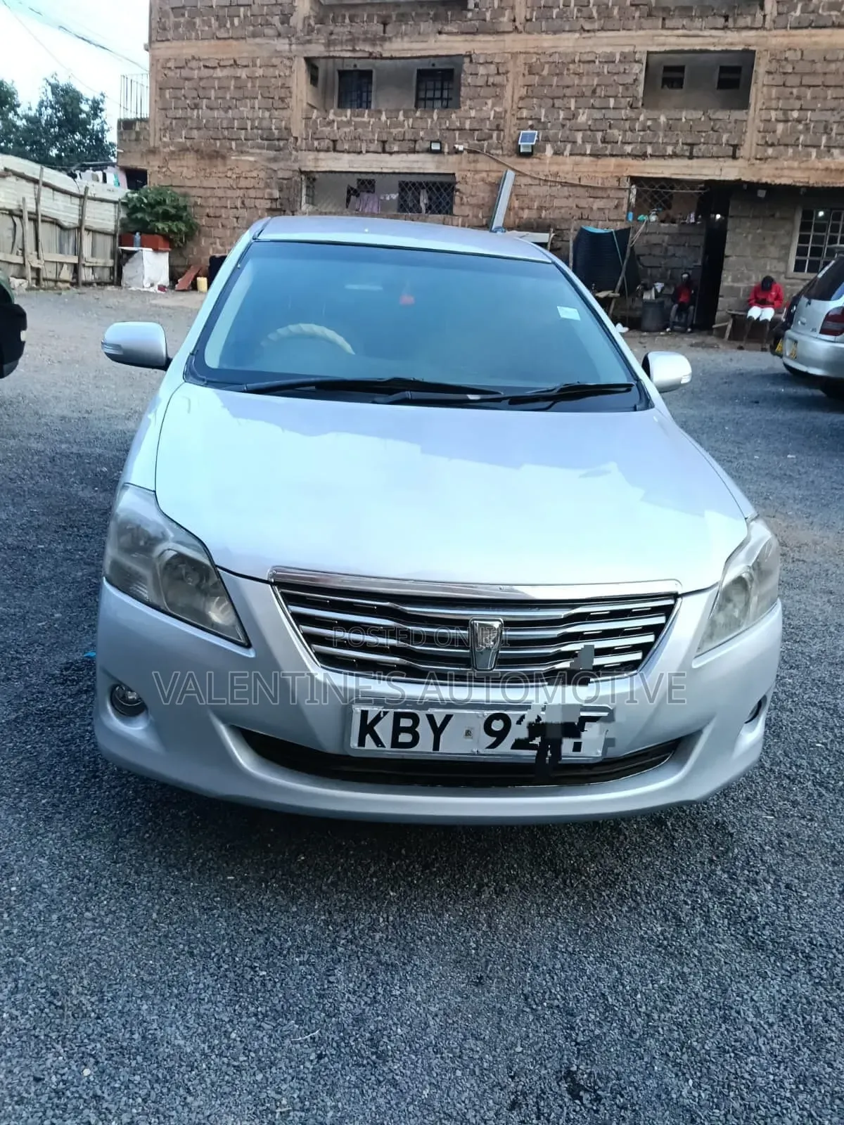 Toyota Premio 2010 Silver