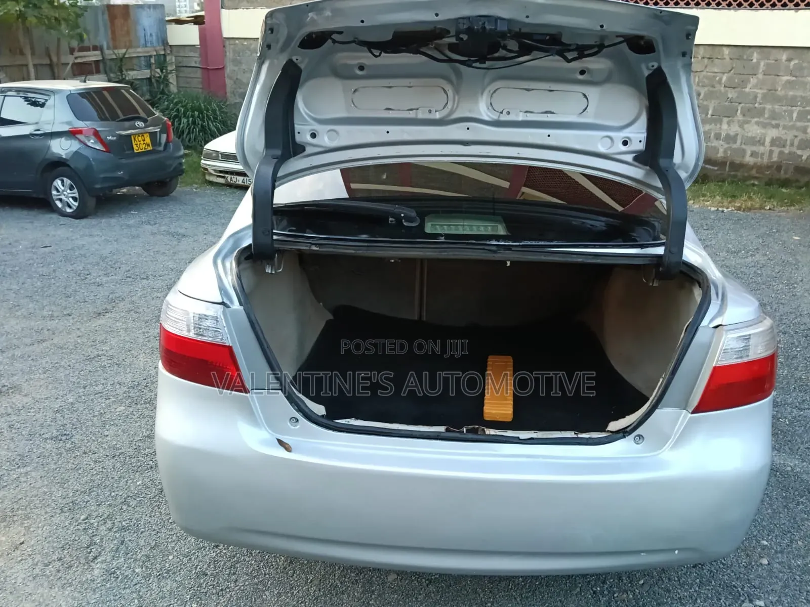 Toyota Premio 2010 Silver
