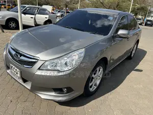 Subaru Legacy 2010 Gray