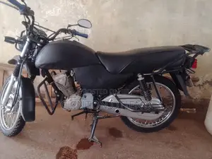 Honda 2023 Red
