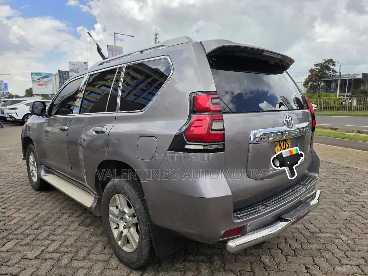 Toyota Land Cruiser Prado 2009 Gray