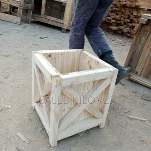 Crates/Planters