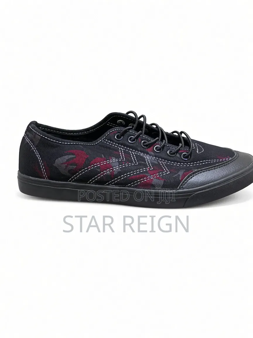 🔥 STYLISH CASUAL SNEAKERS