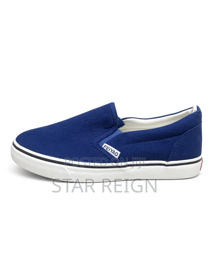 🔥 STYLISH CASUAL SNEAKERS