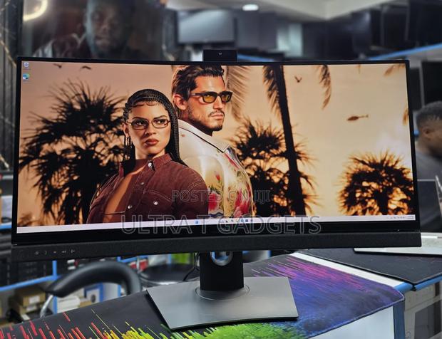  Dell C3424we 34” Curved Ultrawide Conferencing Monitor |