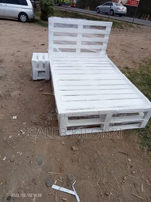 Pallet Bed With Night Stand