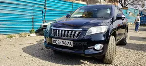 Toyota Vanguard 2011 Black