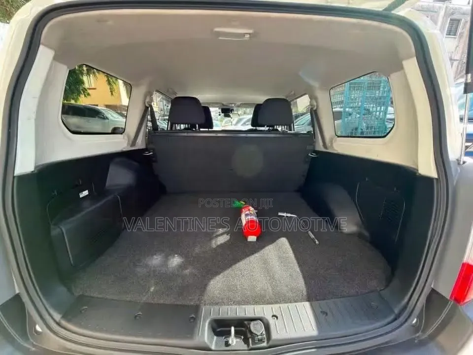 Toyota Probox 2019 Silver
