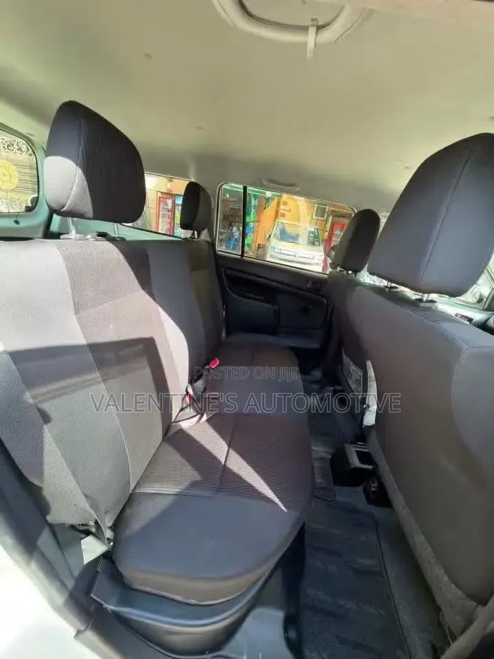 Toyota Probox 2019 Silver