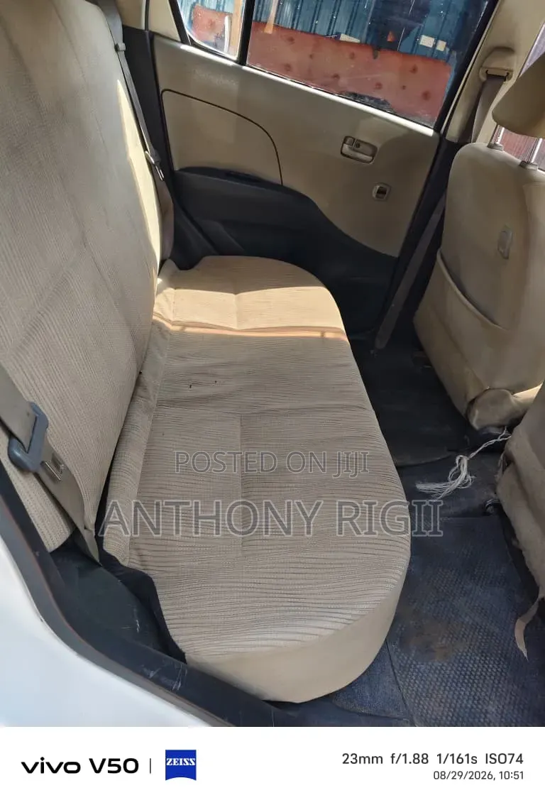 Daihatsu Mira 2012 White