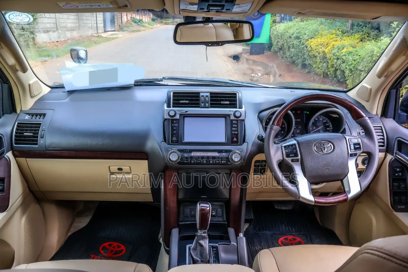 Toyota Land Cruiser Prado 2015 Gray