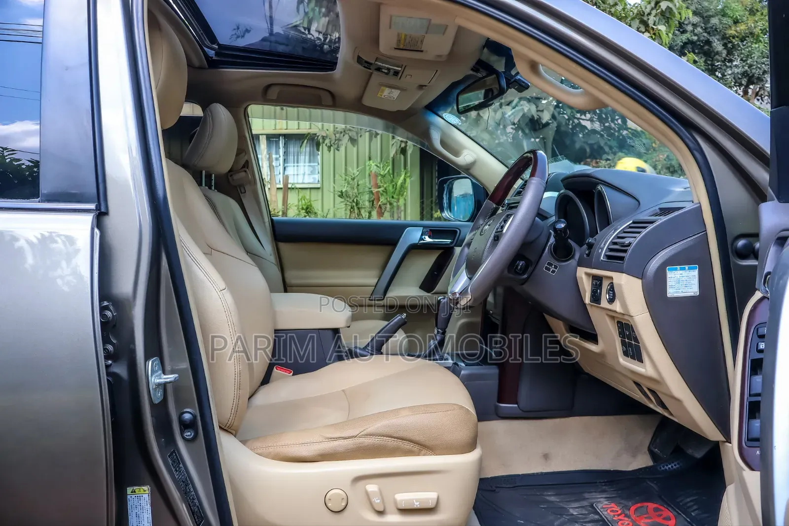 Toyota Land Cruiser Prado 2015 Gray