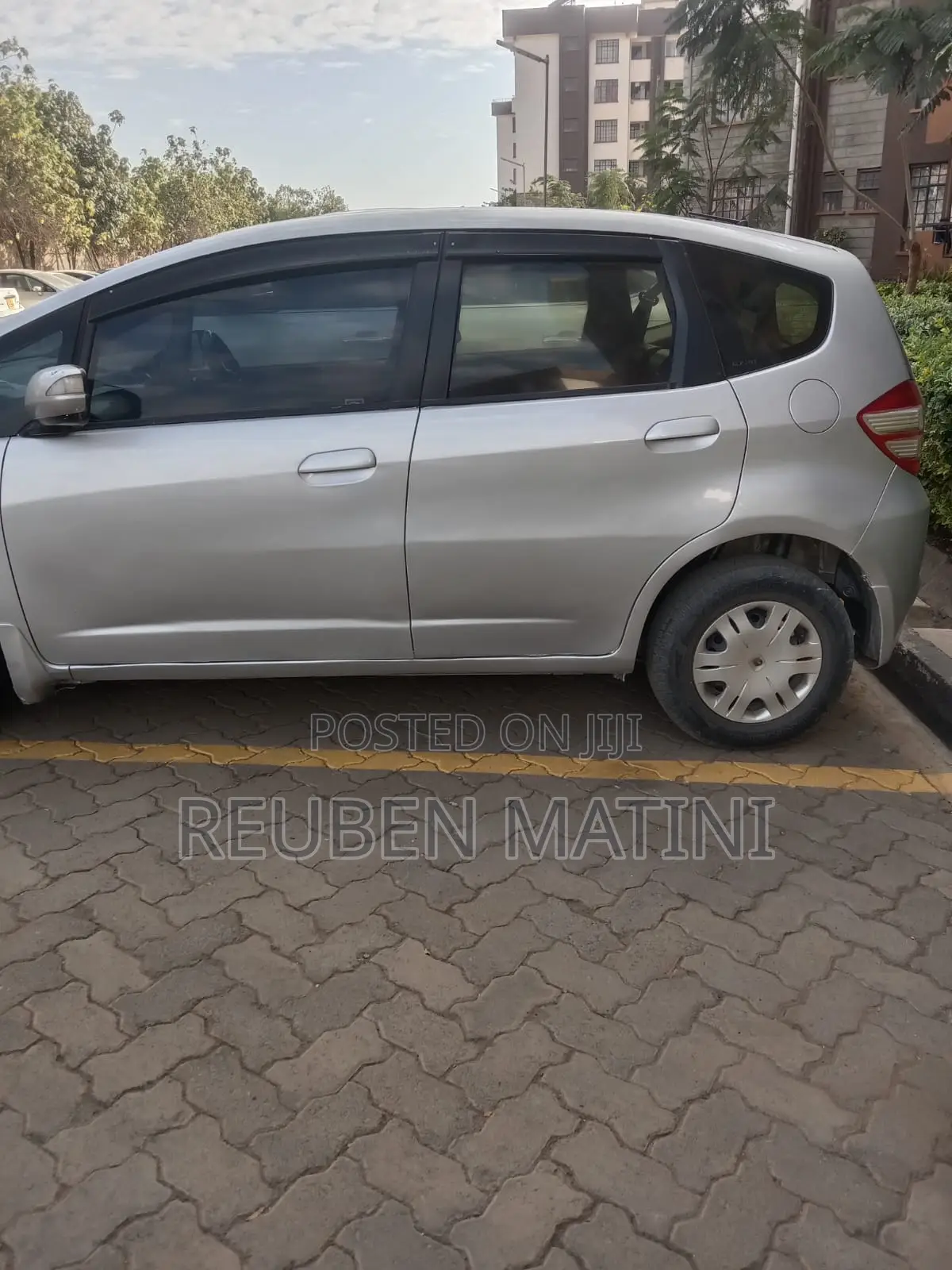 Honda Fit 2011 Silver