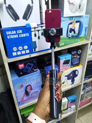  Selfie Stick Tripod